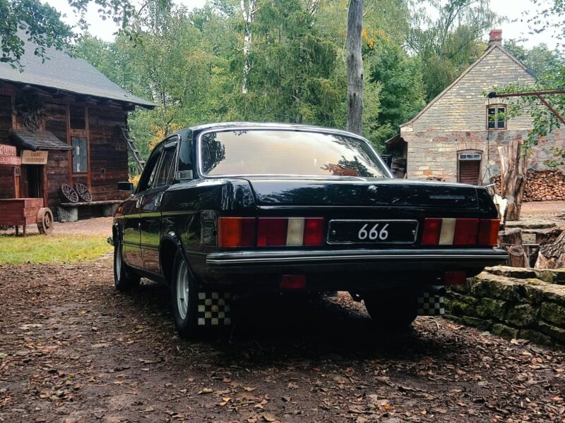 Gaz Volga 3102