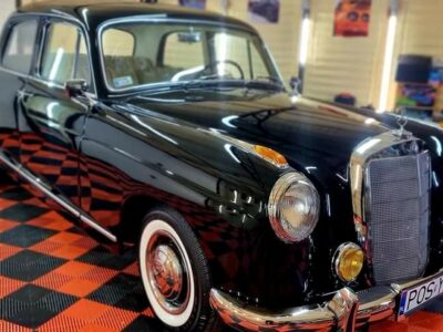 Mercedes 219 W105 1957r