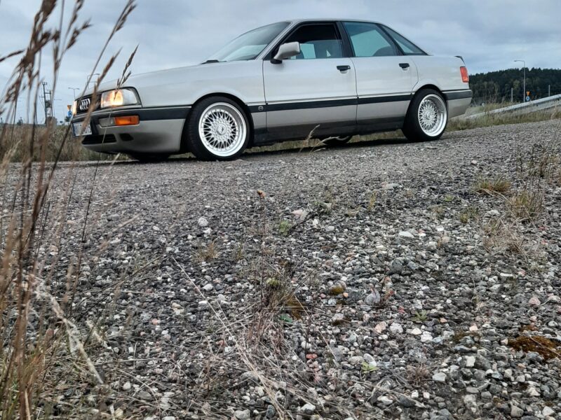 Audi 90