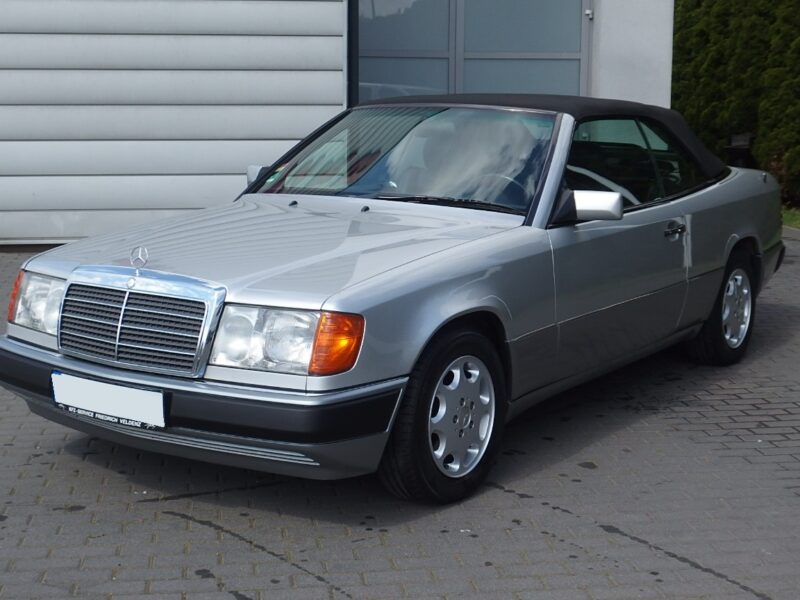 Mercedes-Benz W124 Cabrio