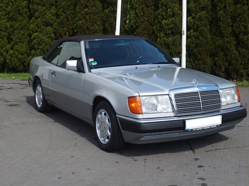 Mercedes-Benz W124 Cabrio