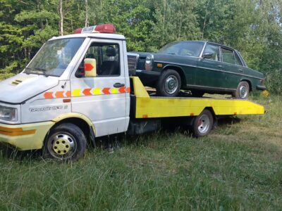 Mercedes w115 240d 1975 wersja specjakna na zamówienie do Usa