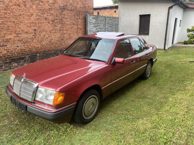 Mercedes 124 200e