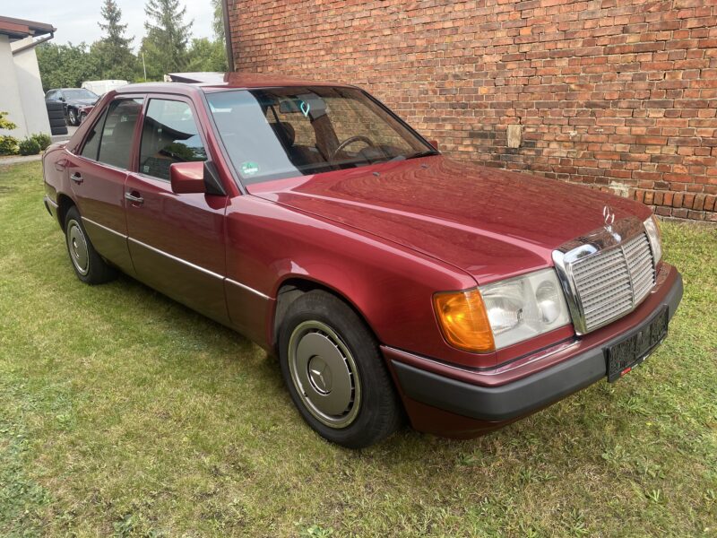 Mercedes 124 200e