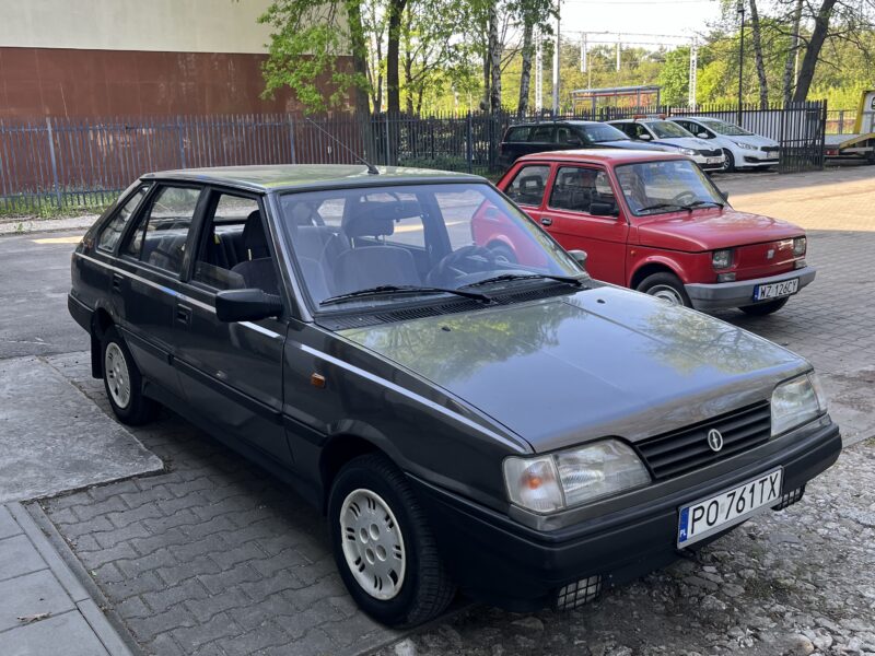 FSO polonez Caro 1,6 GLE