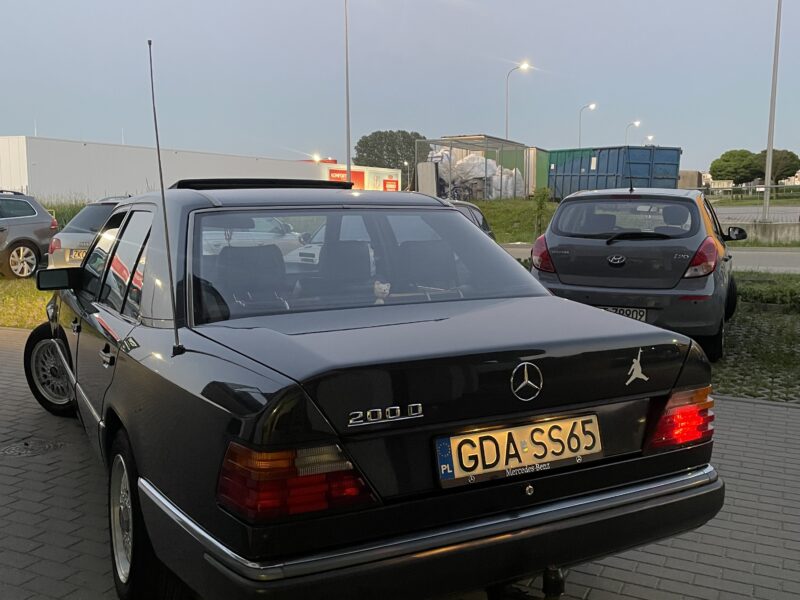 Mercedes W124 2.0D