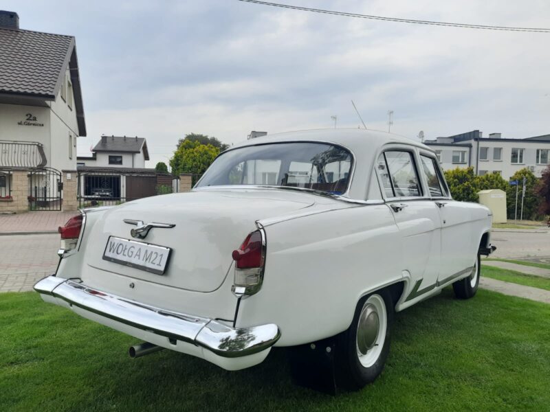 Zabytek WOŁGA GAZ M21