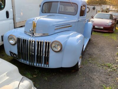 Ford F-100
